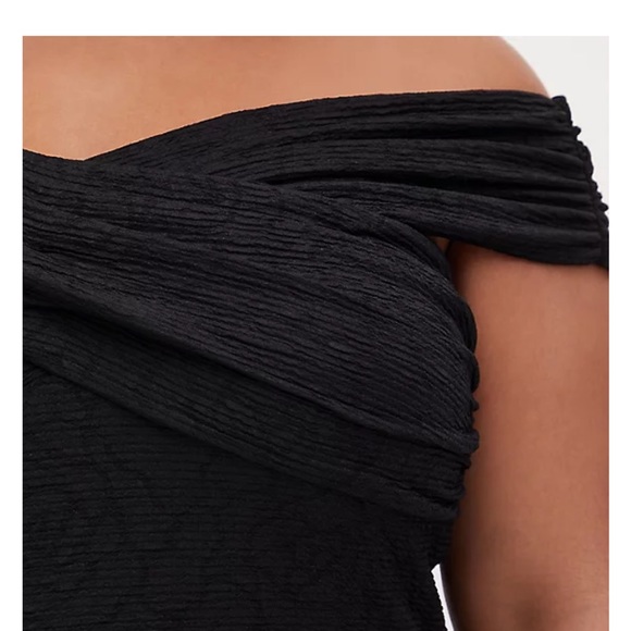 Torrid black cross cross bodysuit new off shoulder size 0 zero - Picture 4 of 11